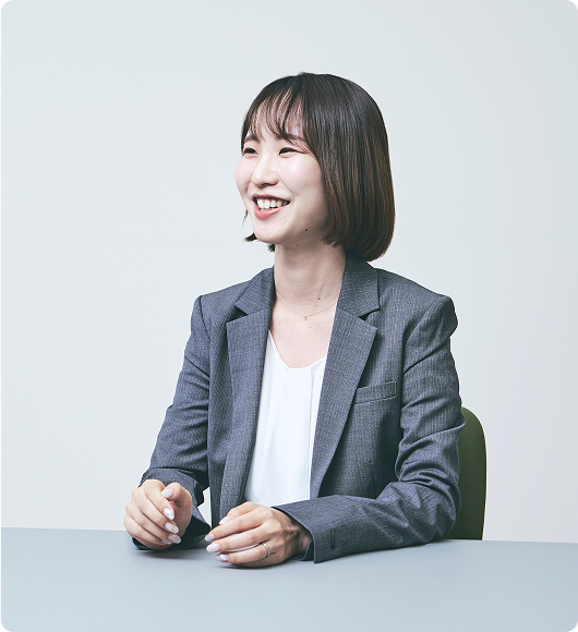 有満  ひなのの写真